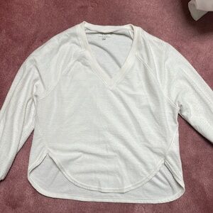 White Sweater/Sweatshirt